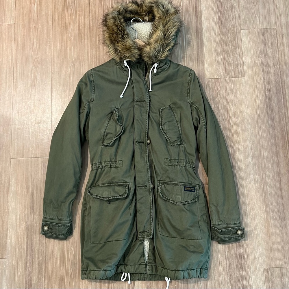 Euc Abercrombie & Fitch Coat W/ Faux Fur Hood